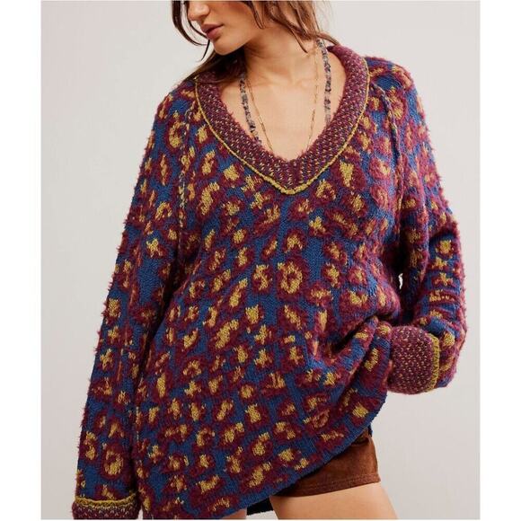 NWT FREE PEOPLE Little Animal Pullover / Blue Fig Combo - Picture 1 of 6